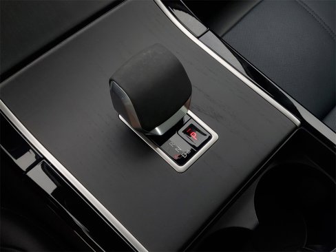 Used 2024 Land Rover Range Rover Velar Dynamic SE image 28