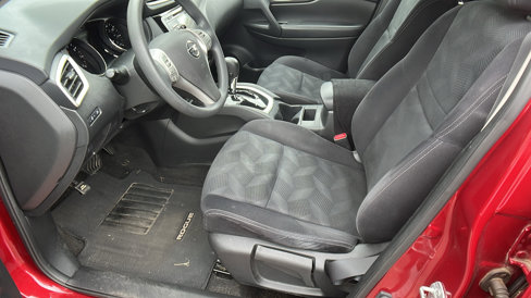 Used 2016 Nissan Rogue S w/ Appearance Package image 16