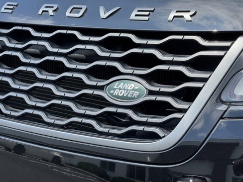 Used 2019 Land Rover Range Rover Velar R-Dynamic HSE image 17