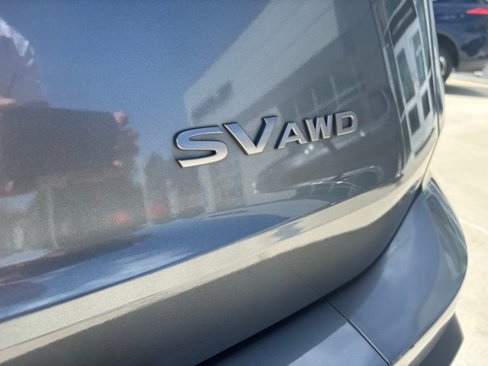 Used 2024 Nissan Rogue SV image 7