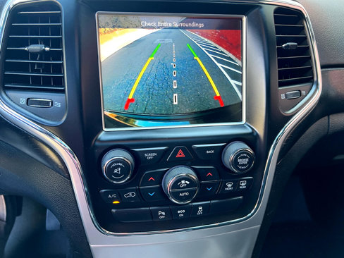 Used 2015 Jeep Grand Cherokee Altitude image 28