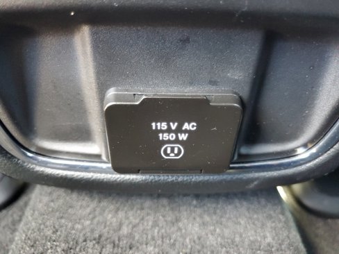 Used 2022 Jeep Grand Cherokee Laredo X image 32