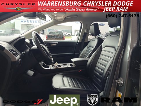Used 2023 Ford Edge SEL image 13