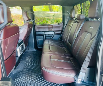 Used 2015 Ford F150 Platinum w/ Equipment Group 701A Luxury image 23