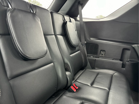 Used 2020 Ford Explorer XLT w/ Equipment Group 202A image 33