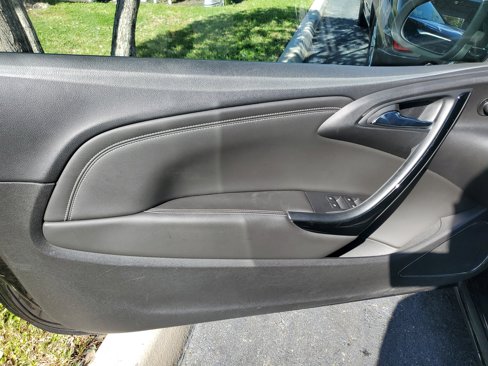 Used 2016 Buick Cascada Premium image 5