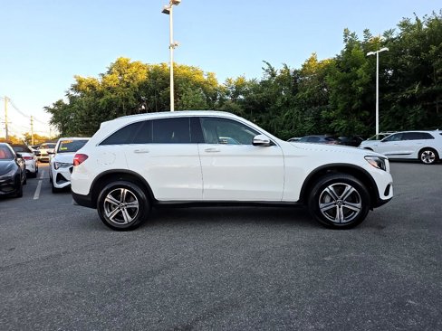 Used 2019 Mercedes-Benz GLC 300 4MATIC w/ Premium Package image 20