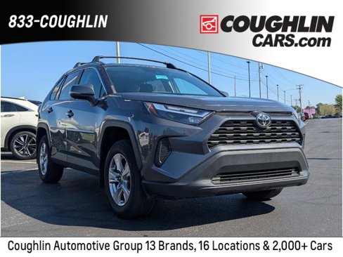 Used 2022 Toyota RAV4 XLE w/ Convenience Package image 1