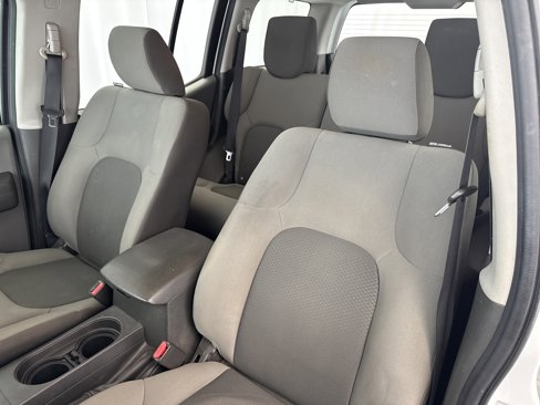 Used 2014 Nissan Xterra S image 8
