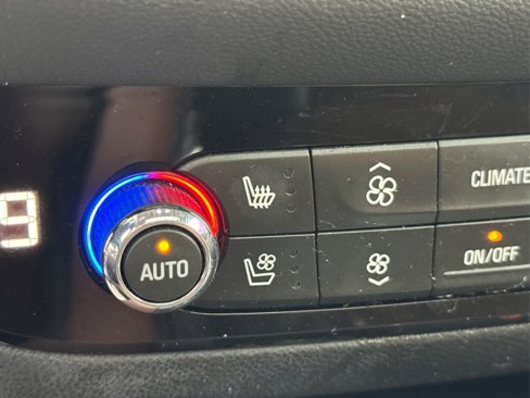 Used 2018 Buick Enclave Avenir image 34