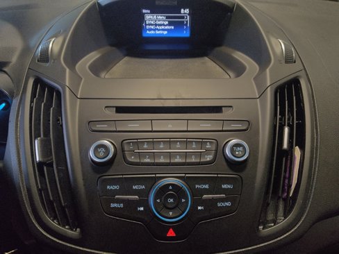 Used 2017 Ford Escape SE w/ SE Cold Weather Package image 25