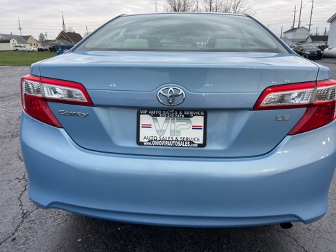 Used 2012 Toyota Camry LE image 6