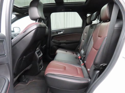 Used 2022 Ford Edge Titanium w/ Equipment Group 301A image 10