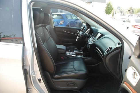 Used 2013 INFINITI JX35 AWD w/ Premium Pkg image 26
