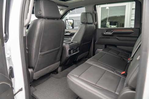 Used 2024 GMC Sierra 3500 Denali w/ Denali Reserve Package image 32