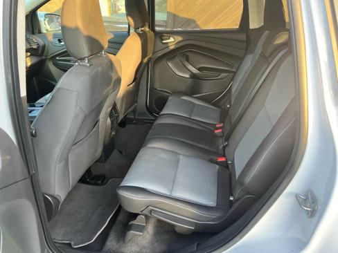 Used 2018 Ford Escape SE image 13