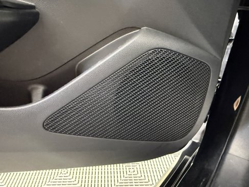 Used 2021 Toyota Corolla SE image 16