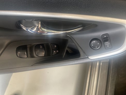 Used 2018 Nissan Altima 2.5 SV image 12