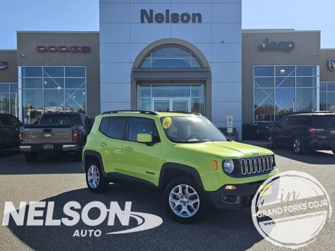 Used 2017 Jeep Renegade Latitude w/ Popular Equipment Group image 1
