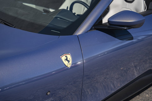 Used 2025 Ferrari Roma Spider image 15