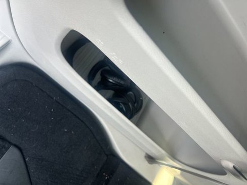 Used 2017 Chrysler Pacifica Touring-L image 14