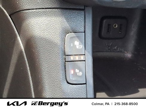 Used 2017 GMC Acadia SLT image 27