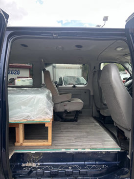 Used 2008 Ford E-150 and Econoline 150 Wagon image 14