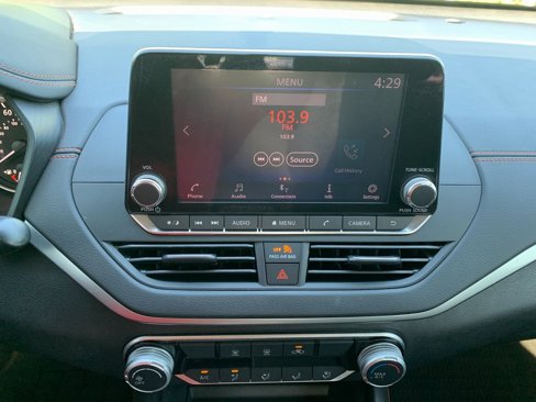 Used 2019 Nissan Altima 2.5 SR image 16
