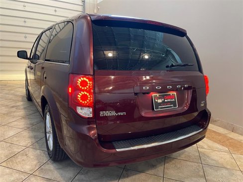 Used 2019 Dodge Grand Caravan SXT image 45