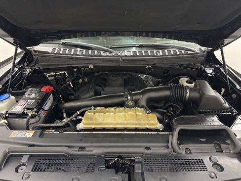 Used 2019 Ford Expedition Max XLT w/ Equipment Group 202A image 6