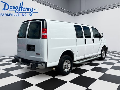 Used 2023 GMC Savana 2500 w/ Driver Convenience Package image 5