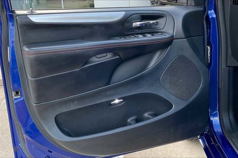 Used 2019 Dodge Grand Caravan GT image 20