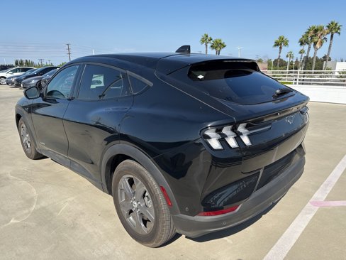 Used 2023 Ford Mustang Mach-E Select image 2