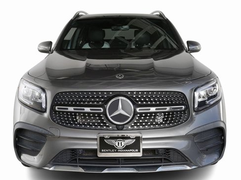 Used 2022 Mercedes-Benz GLB 250 4MATIC image 2