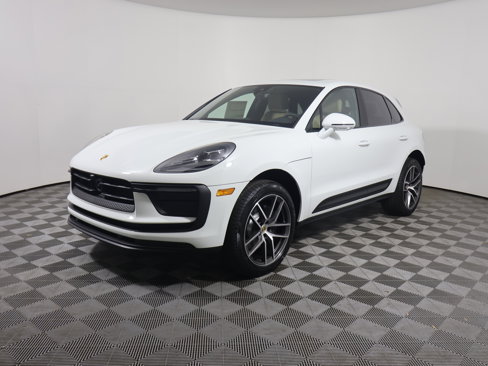 New 2025 Porsche Macan image 11