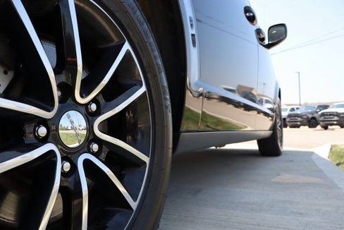 Used 2018 Dodge Grand Caravan GT image 32