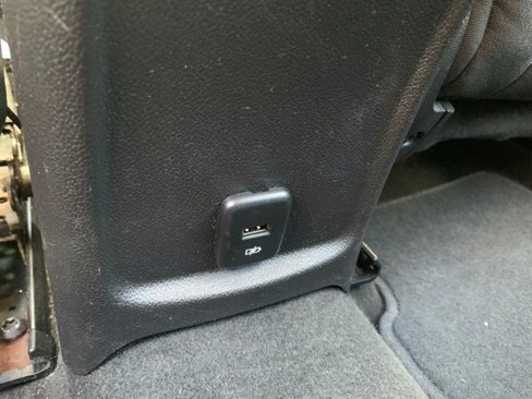 Used 2017 Chevrolet Cruze LT image 30