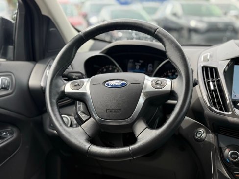 Used 2016 Ford Escape Titanium image 46
