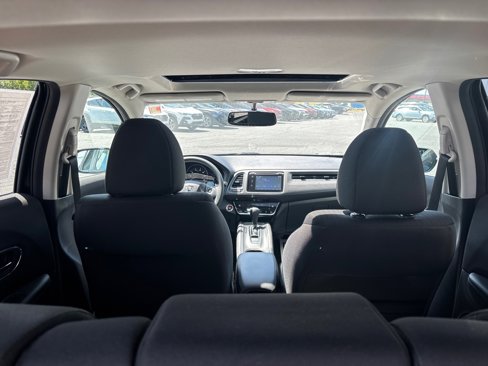Used 2018 Honda HR-V EX image 53