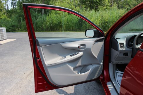 Used 2009 Toyota Corolla LE image 14