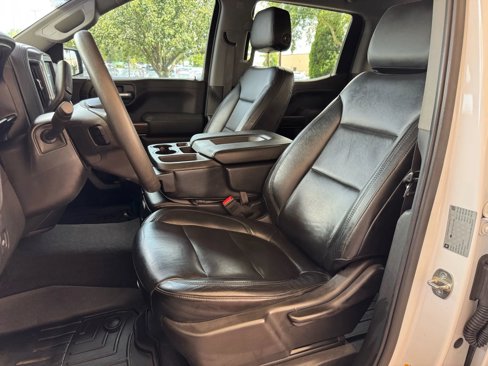 Used 2019 Chevrolet Silverado 1500 RST w/ Z71 Off-Road Package image 13