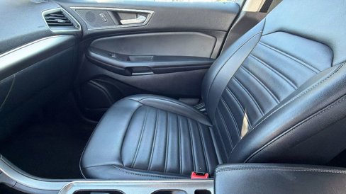 Used 2022 Ford Edge SEL image 23