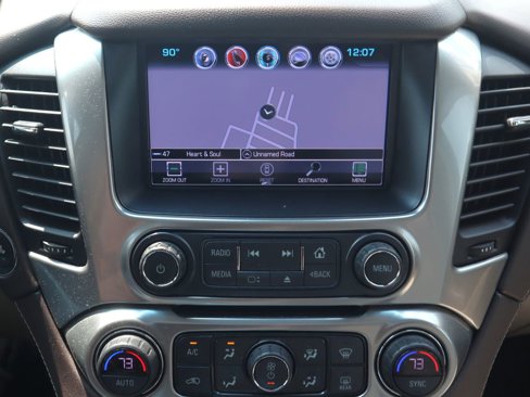 Used 2018 Chevrolet Tahoe LT w/ LT Signature Package image 16
