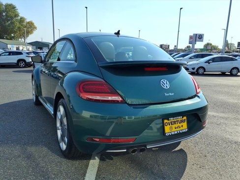 Used 2018 Volkswagen Beetle 2.0T SE image 2