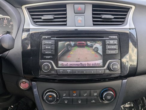 Used 2017 Nissan Sentra SR image 12