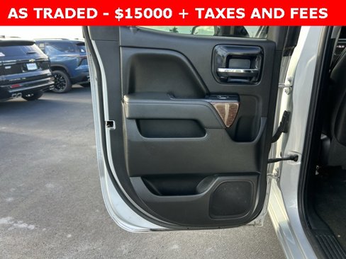 Used 2015 GMC Sierra 2500 SLT w/ Suspension Package, Off-Road image 13
