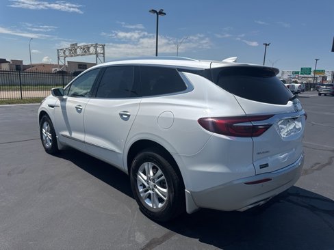 Used 2018 Buick Enclave Premium image 7