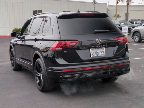 Used 2023 Volkswagen Tiguan SE R-Line image 8