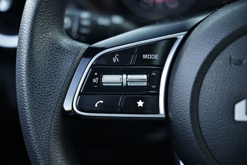 Used 2023 Kia Forte LXS image 33