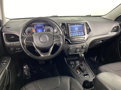 Used 2021 Jeep Cherokee Latitude Lux w/ Comfort/Convenience Group image 18